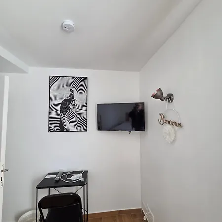 بيت ضيافة La Pie Qui Tette Lieu Historique 2 3*